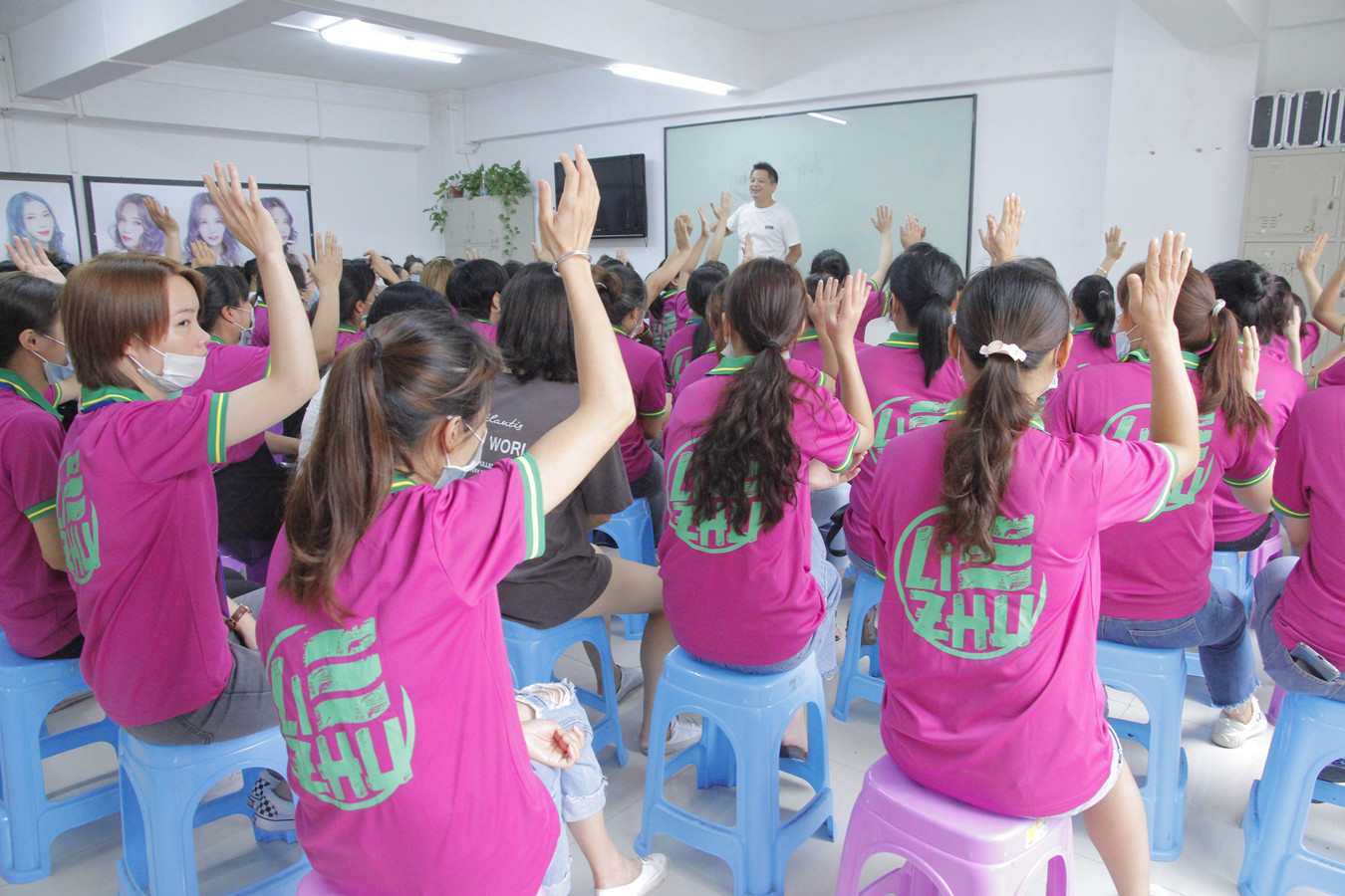 “就業(yè)難，難就業(yè)”這都不是問題