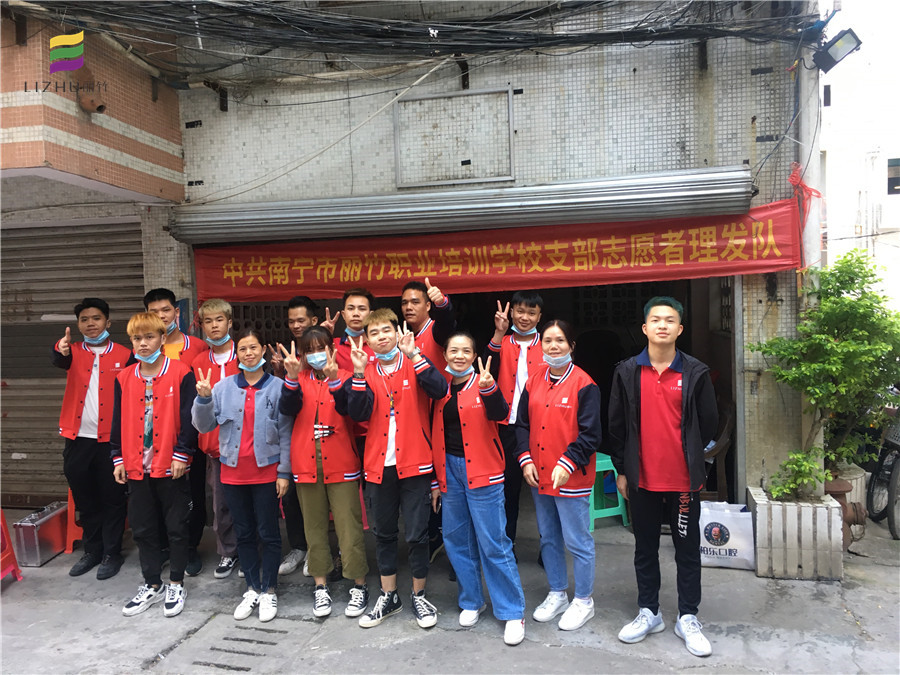 爺爺奶奶的理發(fā)問題，我們承包啦