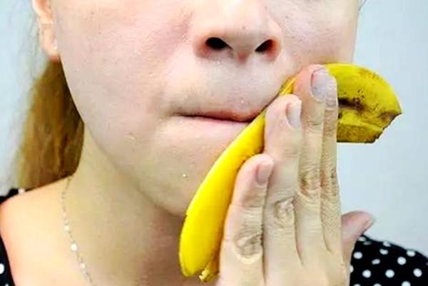 挖掘香蕉的美容護(hù)膚秘訣，看看南寧美容培訓(xùn)哪家好