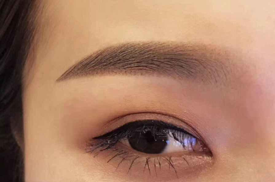 三伏天合適紋眉嗎？廣西紋繡學校專業(yè)解答