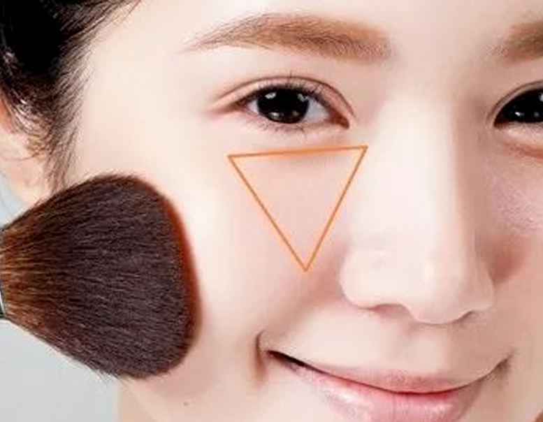 那些實(shí)用化妝技巧，廣西師資強(qiáng)的彩妝培訓(xùn)總結(jié)好了