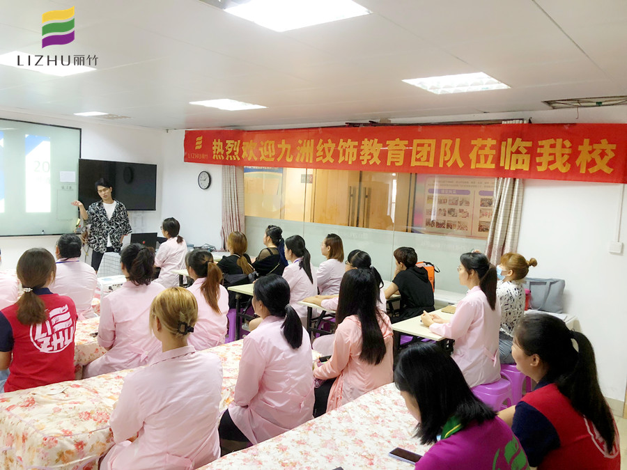 紋繡師的職業(yè)道德？南寧學紋繡的學校幫你總結