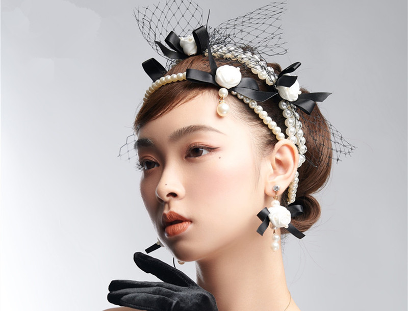 復(fù)古時尚新娘造型，實(shí)力證明南寧哪家化妝學(xué)校比較熱門