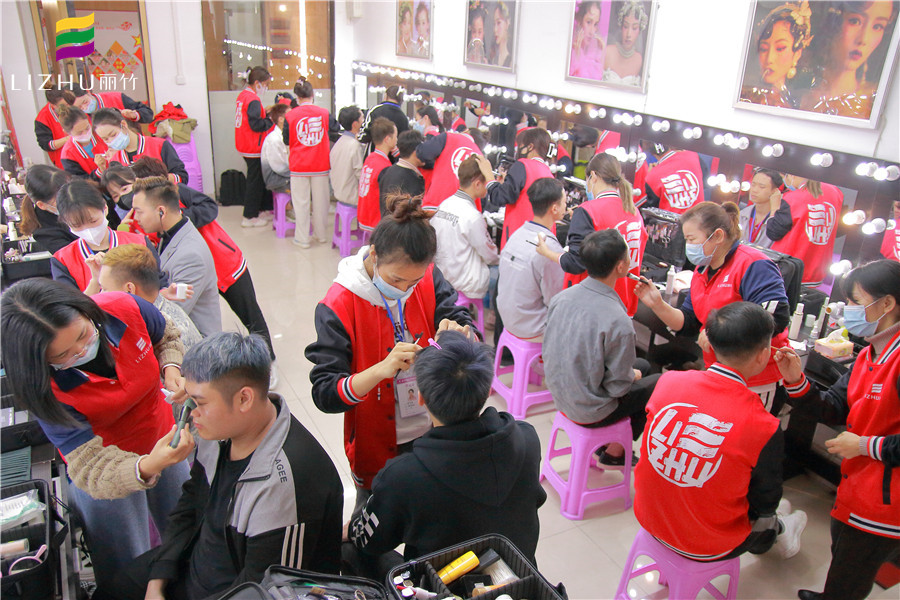 男士妝容的化妝技巧，南寧彩妝培訓(xùn)分享
