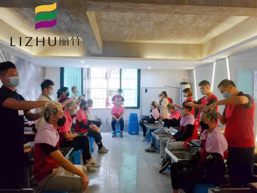 分享中式洗頭步驟，告訴你南寧哪里可以學(xué)洗頭