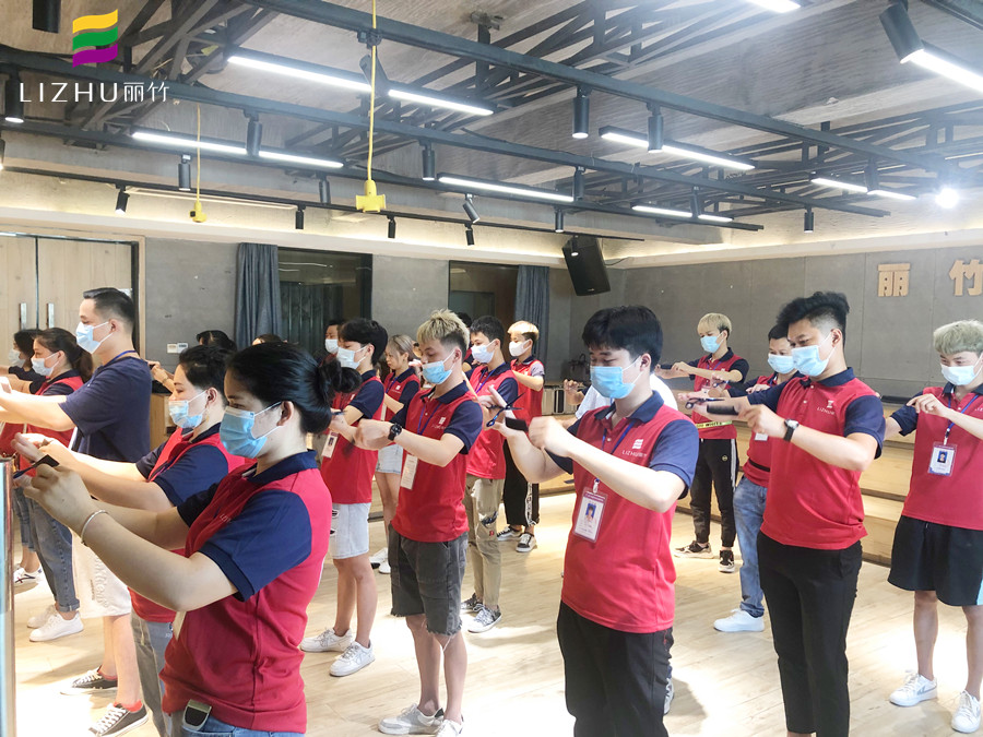 美發(fā)方圓三角裁剪方法，廣西剪發(fā)課程