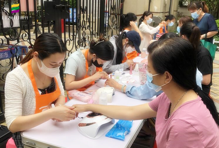 學美甲需要外出實踐嗎？南寧美甲學校專業(yè)分析