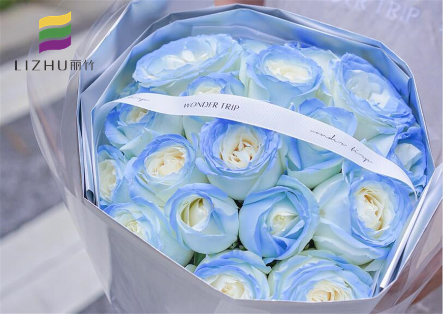 圓形花束的特點(diǎn)，歡迎到廣西插花培訓(xùn)學(xué)校學(xué)習(xí)