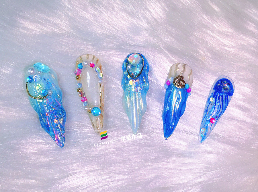 美人魚美甲、泡泡美甲、玫瑰雕花美甲 |  南寧美甲短期培訓(xùn)班作品