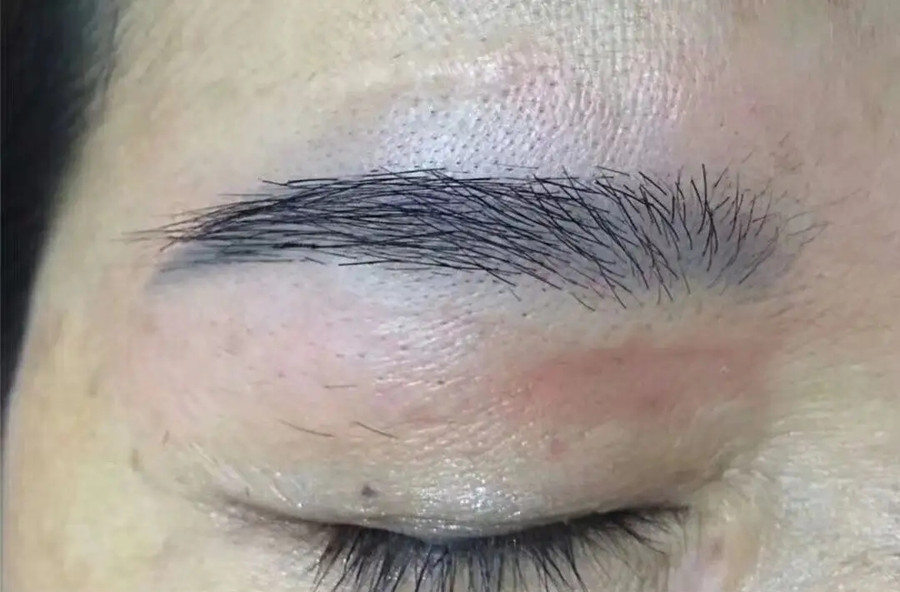 藍(lán)眉和紅眉形成的原因，看南寧紋繡培訓(xùn)正規(guī)學(xué)校哪家好?
