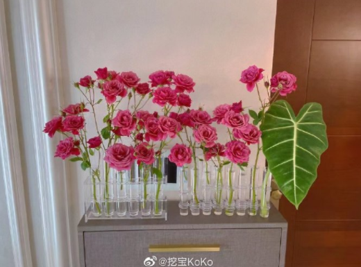 試管花瓶插花，廣西南寧花藝師培訓(xùn)學(xué)校分享浪漫