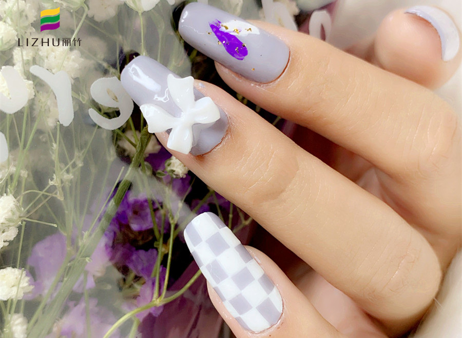 鮮花美甲，南寧美甲款式造型學(xué)校作品