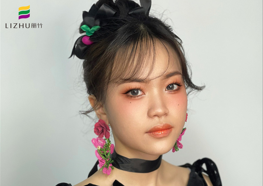 復(fù)古禮服造型，南寧化妝學(xué)校推薦