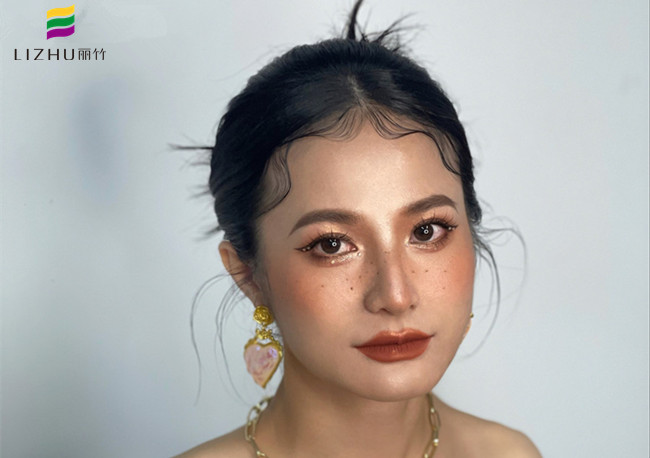 極簡輕奢造型，南寧彩妝寫真作品