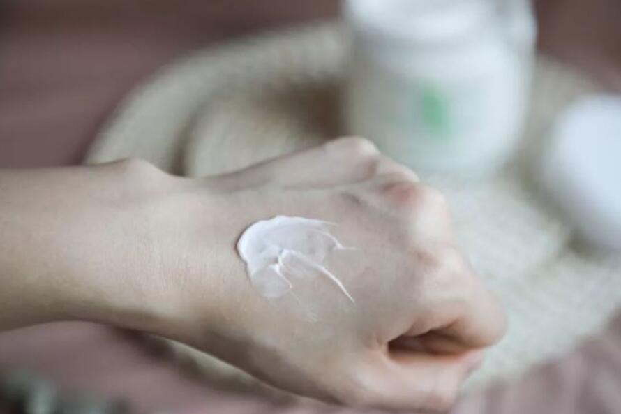 身體乳使用誤區(qū)，南寧美容美體護膚學(xué)校分享