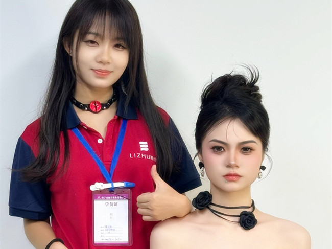 千金禮服造型 | 廣西美妝學(xué)校有哪些？