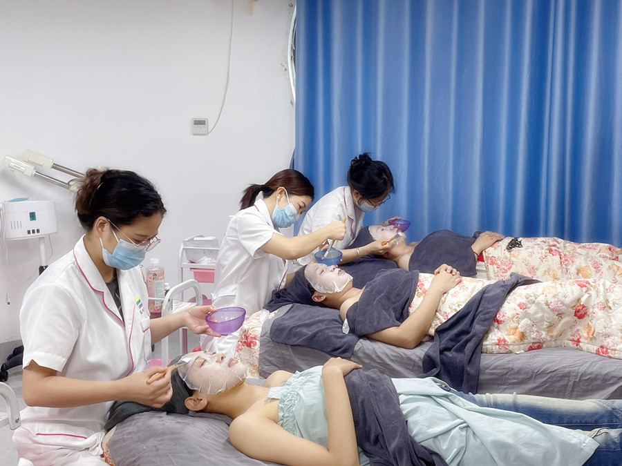 常見的美容護(hù)膚雷區(qū)，南寧美容護(hù)膚專業(yè)學(xué)校講解