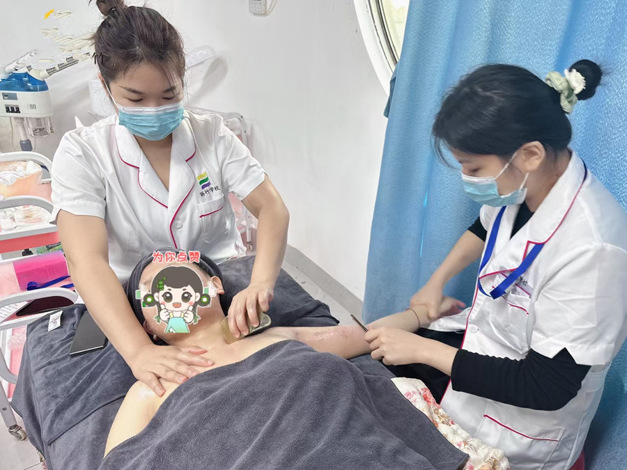 刮痧必懂知識點，南寧美容健康管理職業(yè)學(xué)校總結(jié)