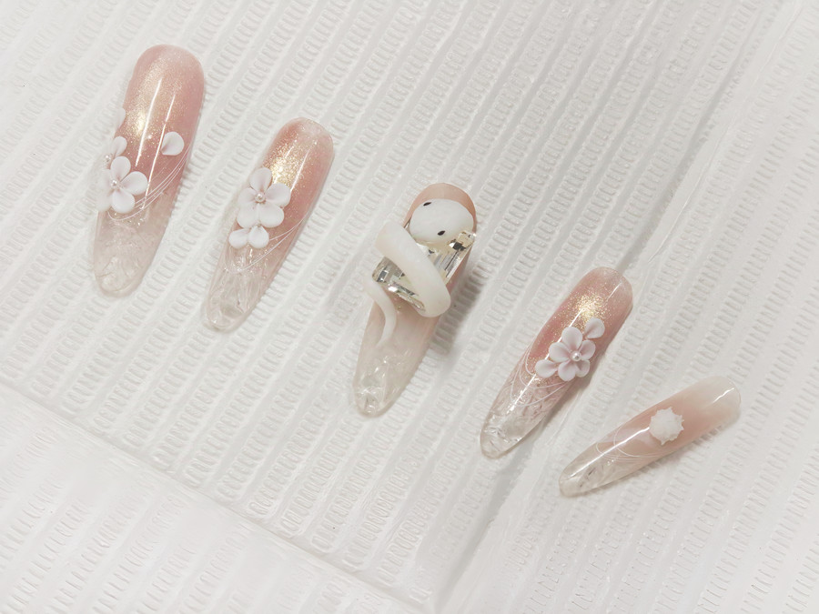 琉璃雕花美甲，廣西美甲工作室受歡迎的款式